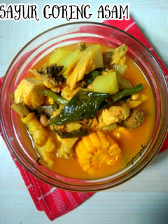 Foto resep Sayur goreng asam (pakai balungan ayam)
