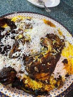 صورة لوصفة مقلوبة سمك هامور