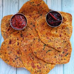 A picture of Muli (radish) Paratha, with new style.