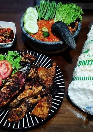 Foto resep Cumi / ikan bakar