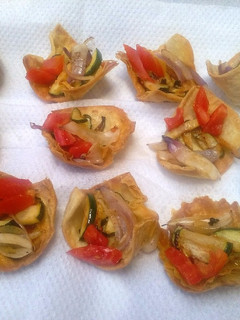 A picture of Chapati vegetable cups #team contest #team sugar&spice #appetizer #indian food.