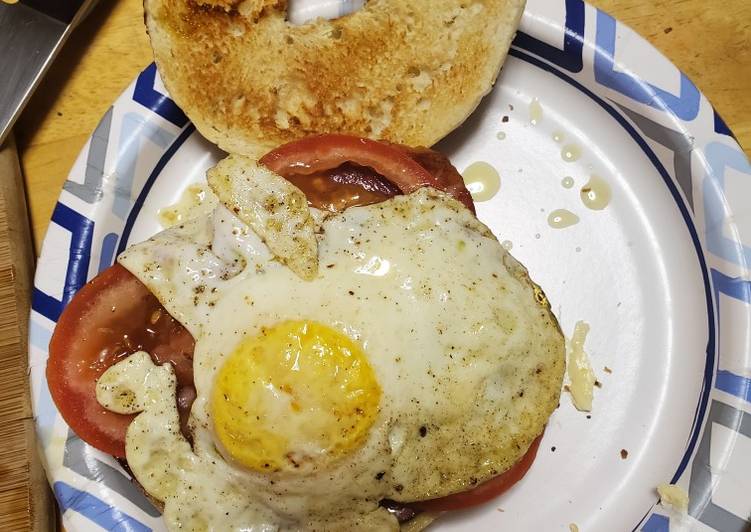 Simple Way to Make Homemade Breakfeast egg sandwich