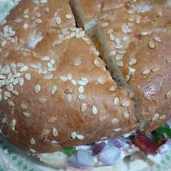 A picture of Tikki Burger.