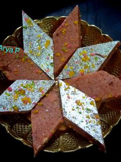 अंजीर काजू कतली (Anjeer kaju katli recipe in Hindi) रेसिपी मुख्य फोटो