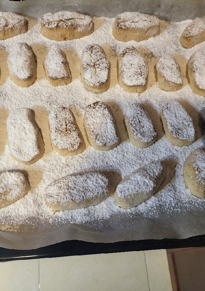 Una foto de Polvorones De almendras Thermomix