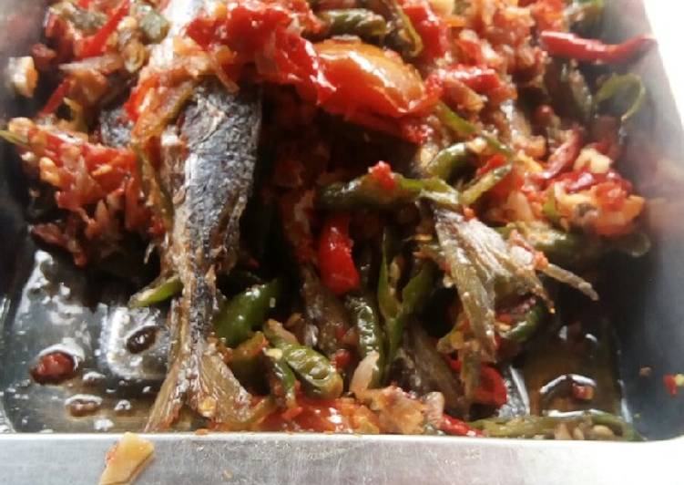 Langkah mengolah Gembung rebus sambal iris Lezat