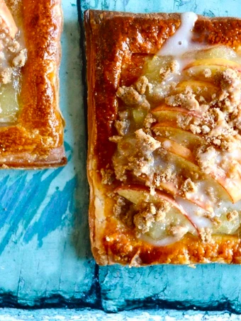 Easy Way Make Apple Crumble Danish which Delicious