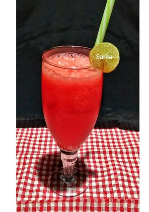 ওয়াটারমেলন মোজিতো (watermelon mojito recipe in Bengali) রেসিপির প্রধান ছবি