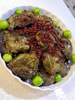 عکسی از دستور دلمه برگ مو