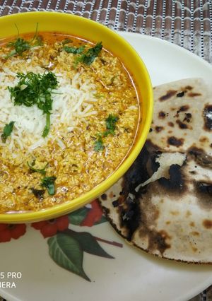 A picture of Paneer cheese ghotala.