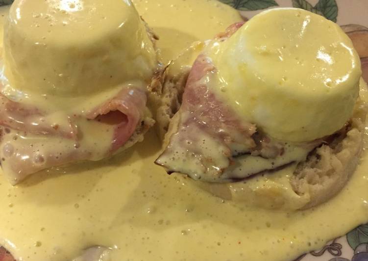 Recipe of Favorite Easy Eggs Benedict