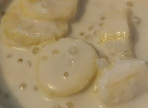 Une photo de Perles du Japon au lait de coco et bananes
