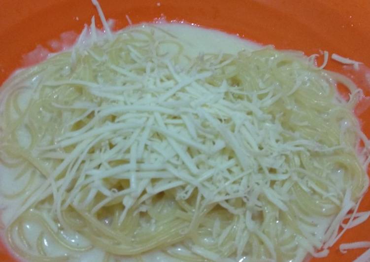 Resep Spagheti carbonara simple oleh dtalitha - Cookpad