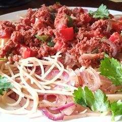 A picture of Spaghetti bolognese.