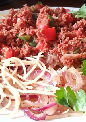 A picture of Spaghetti bolognese.