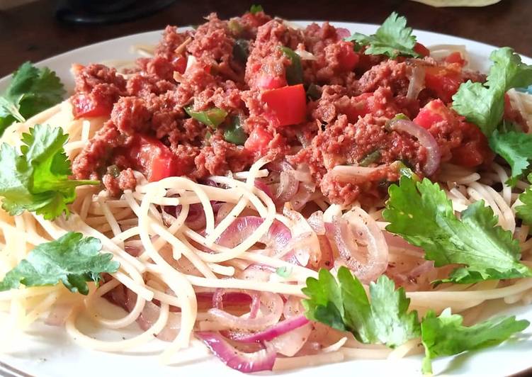 Step-by-Step Guide to Prepare Quick Spaghetti bolognese