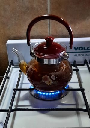 Una foto de Té de miel y durazno (caliente o frío)
