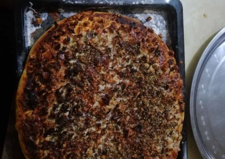 Recipe of Super Quick Homemade Home made smokie pizza