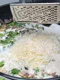 Alfredo Pasta with Mushrooms and Cream