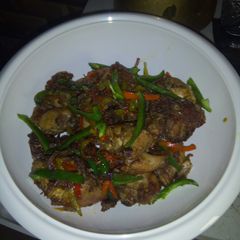A picture of Peppered chicken.