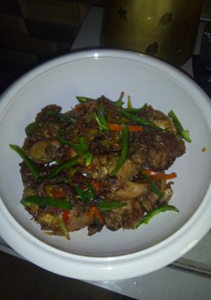 A picture of Peppered chicken.