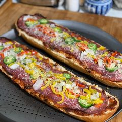 A picture of Pizza Toast.
