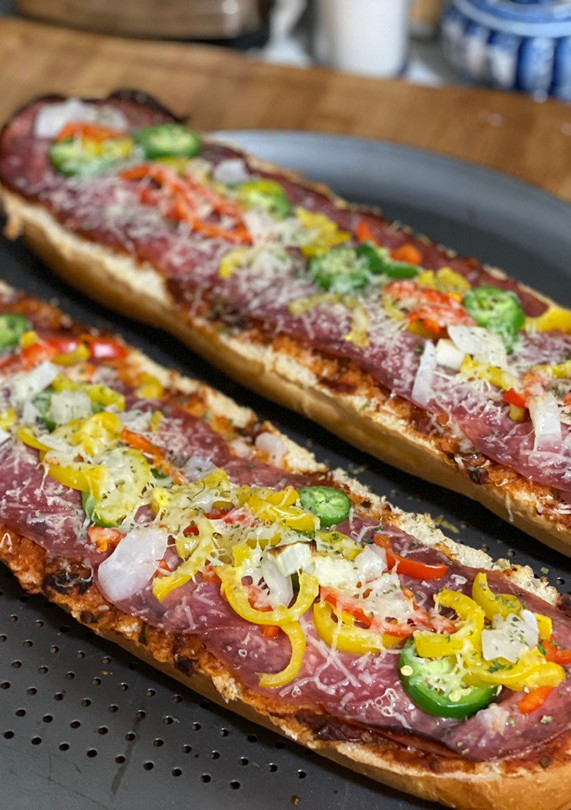 A picture of Pizza Toast.