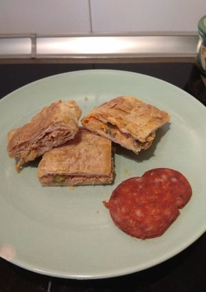 Una foto de Empanada de atún a mi manera