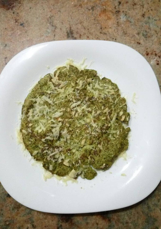 Una foto de Tortilla de Brócoli y queso curado