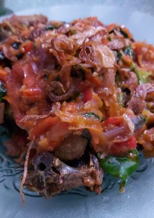 Foto resep Ayam goreng geprek sambal kemangi