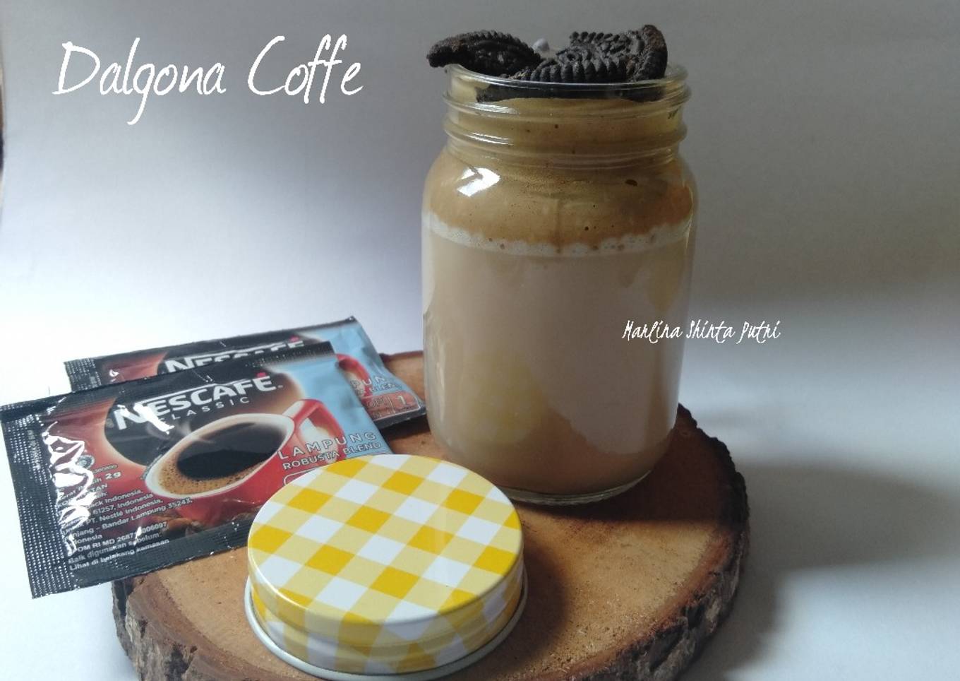 Dalgona Coffee