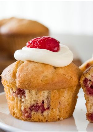 A picture of Cream Cheese Topped Strawberry Muffin.