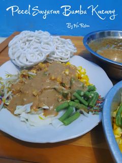 Foto resep Pecel Sayuran Bumbu Kacang
