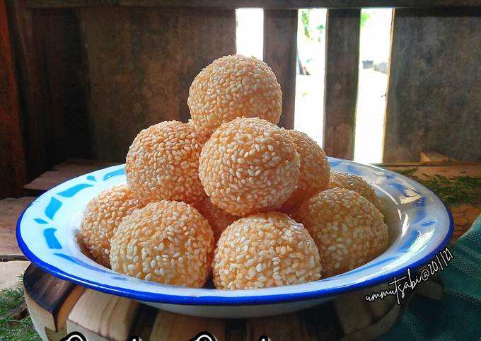 Onde-Onde Isi Kacang Hijau