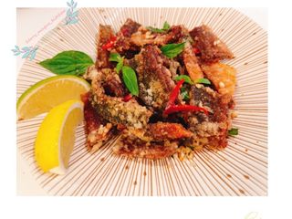 椒鹽酥炸虱目魚皮(啤酒的好朋友)