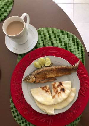 Una foto de Pescado bocachico frito