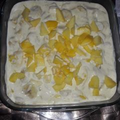 A picture of Mango creamtriffle.