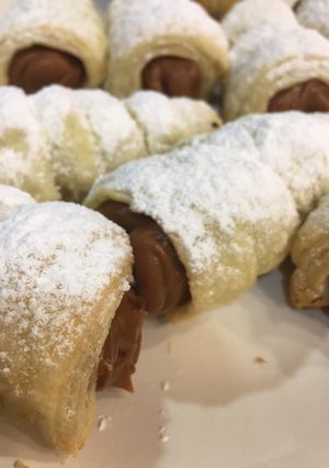 Una foto de Cañoncitos de dulce de leche