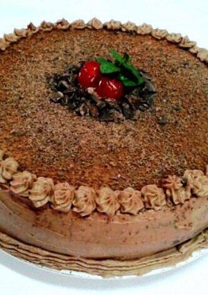 Una foto de Torta SELVA NEGRA