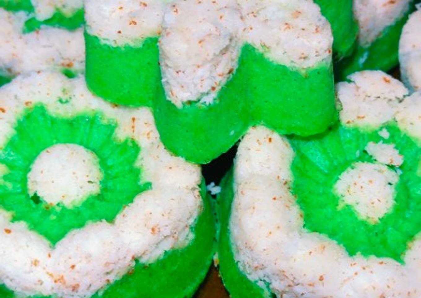 Kue putu ayu🥳🥳