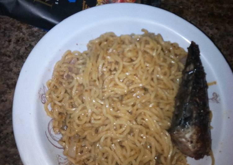 How to Make Quick Indomie seafood delight