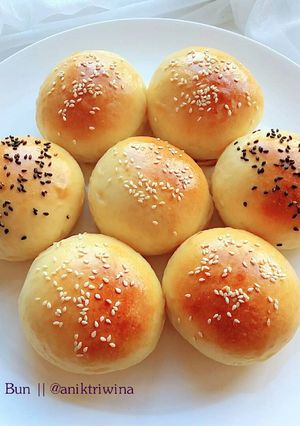 A picture of MILK BUN (eggless).