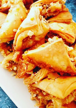 O poză a rețetei Baklavale tătărești.