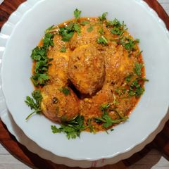 A picture of Spicy Egg Curry.