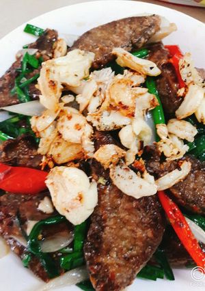 Hình của món Gan heo chiên tỏi.