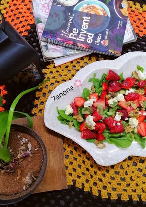 صورة لوصفة سلطة الفراولة 🍓