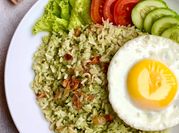 Gambar nasi goreng teri cabe ijo