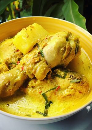 Gambar Ayam Masak Lemak Cili Api