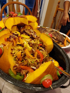 صورة لوصفة قرعه حمراء pumpkin محشيه بالرز والمكسرات