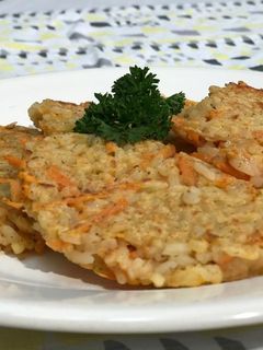 Una foto de Torticas de arroz y zanahoria